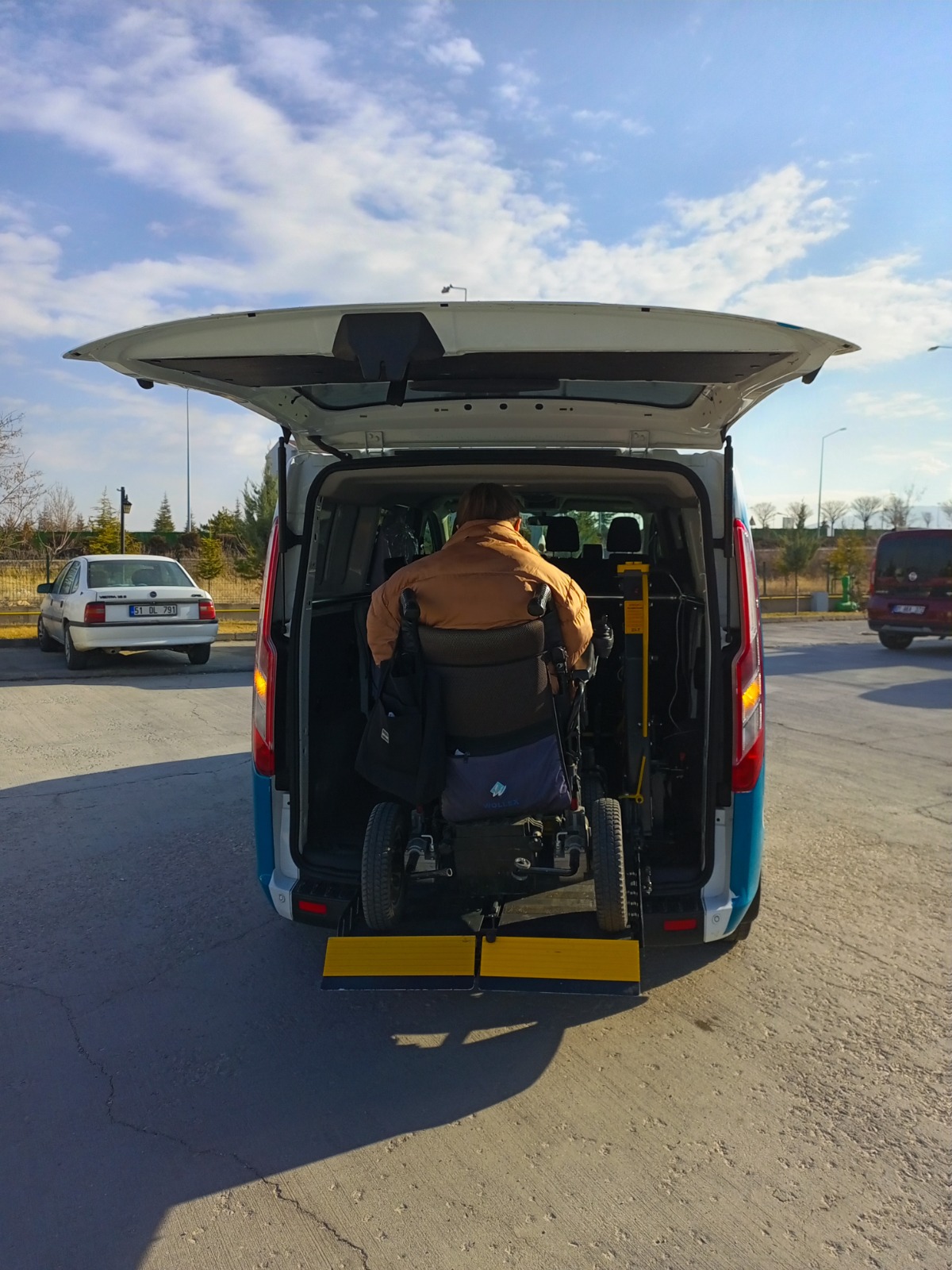 Proje aracı ve ekip